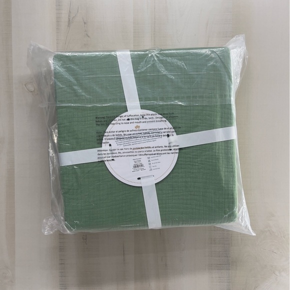 nwt CAROL & FRANK Ryker coverlet gauze KING blanket green anthropologie - Picture 4 of 5